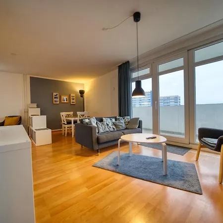 - Haus Q, App 0q0307